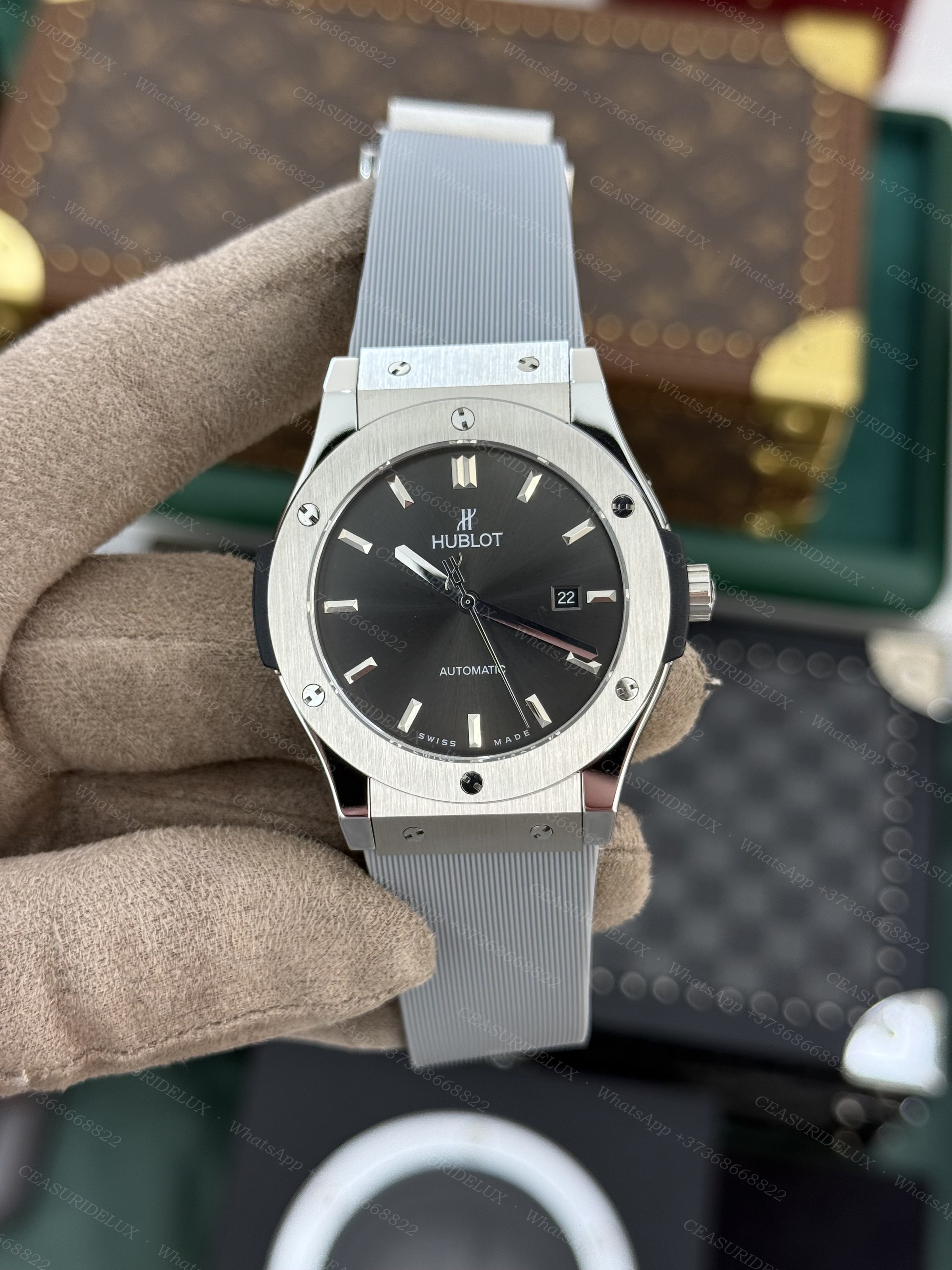 Hublot Classic Fusion Background