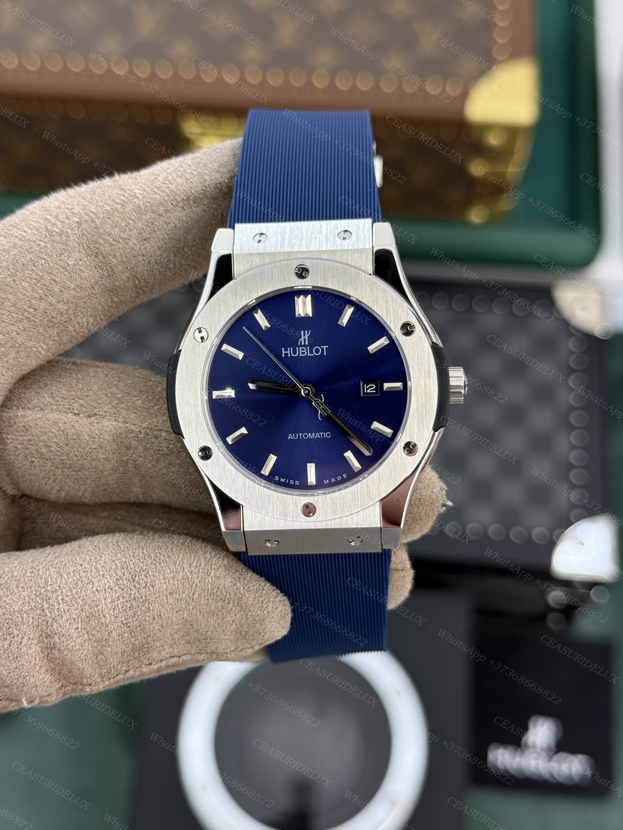 Hublot Classic Fusion Background