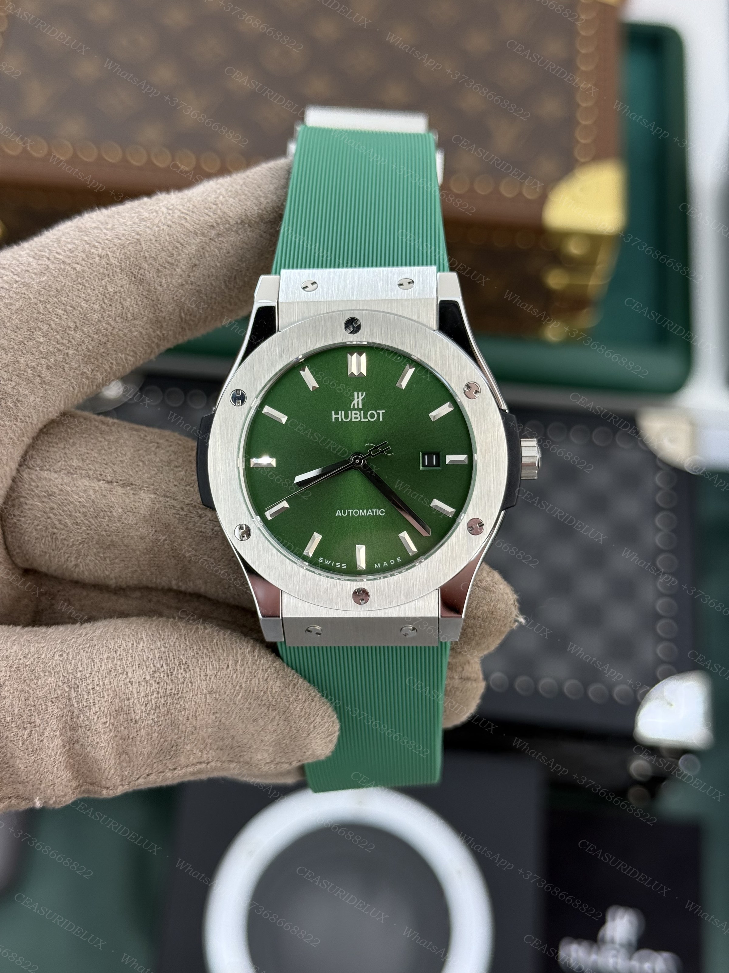 Hublot Classic Fusion Background