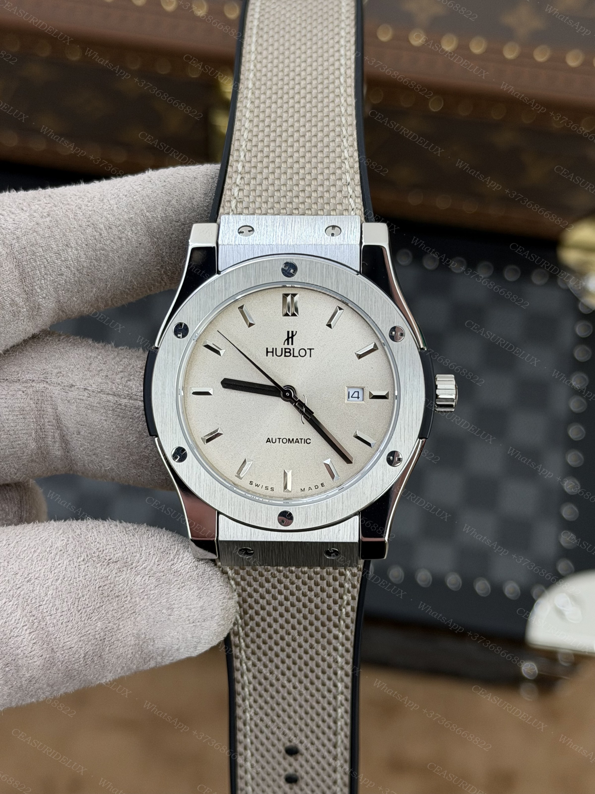 Hublot Classic Fusion Background