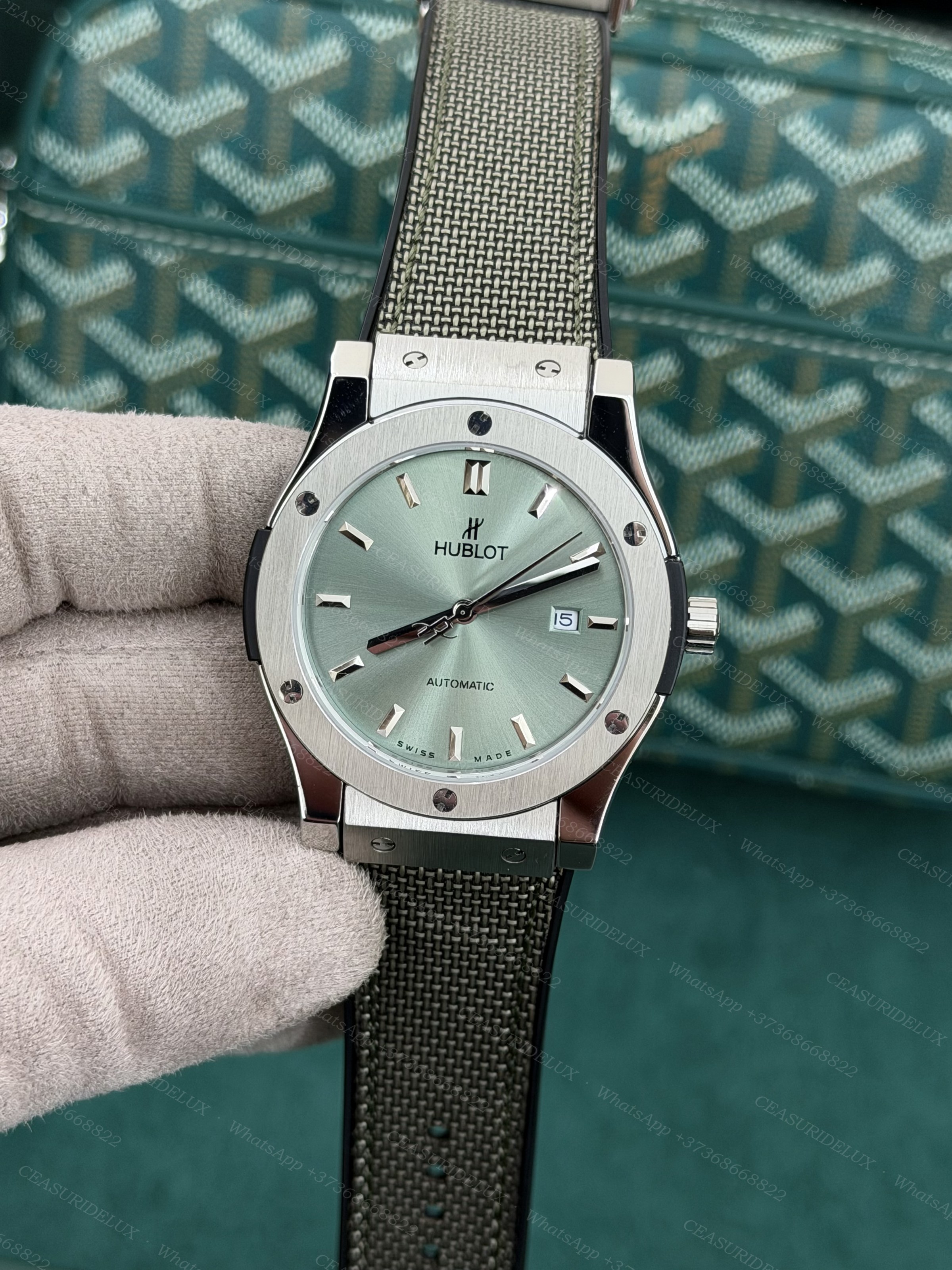Hublot Classic Fusion Background