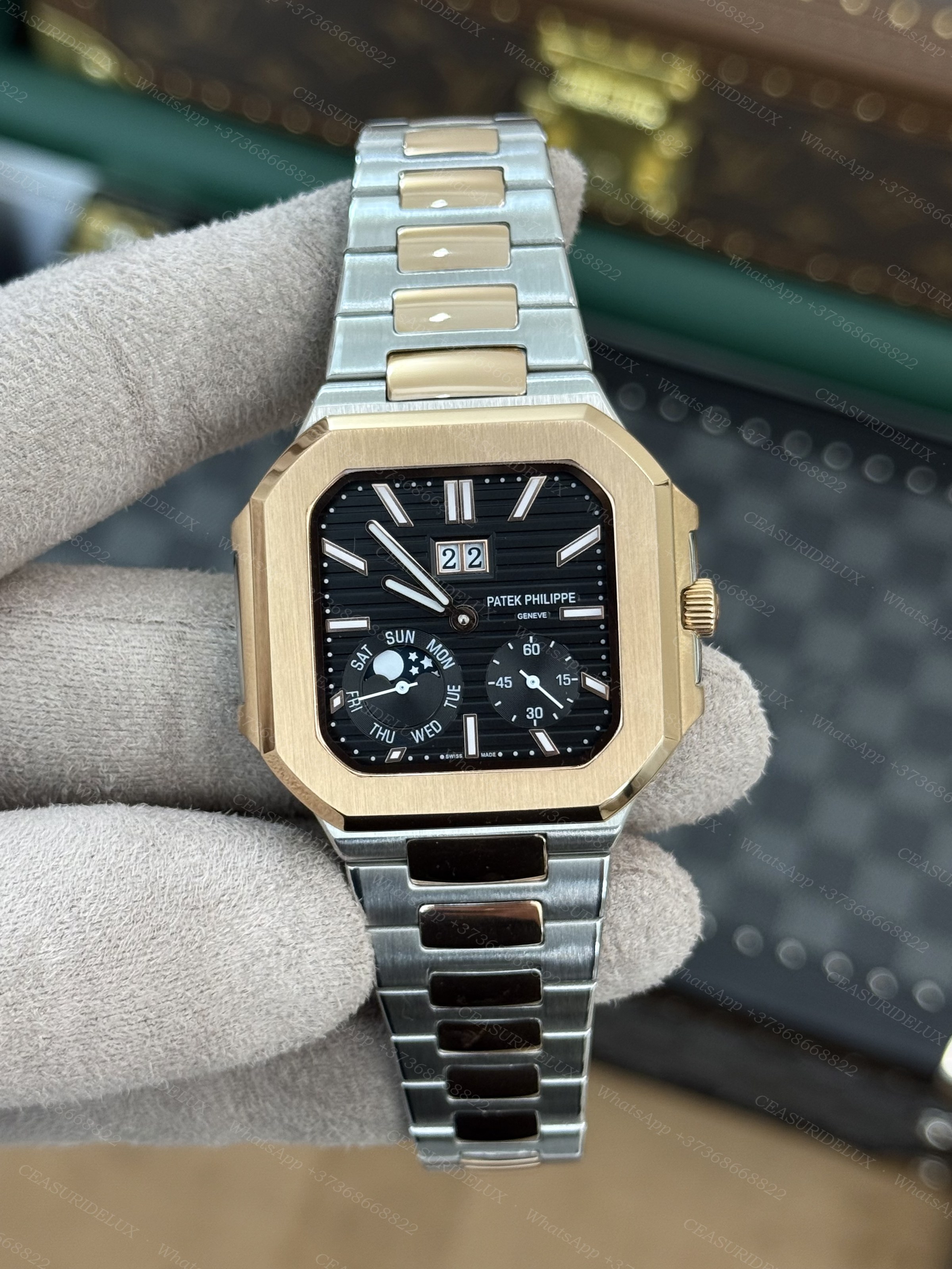 Patek Philippe Cubitus Background