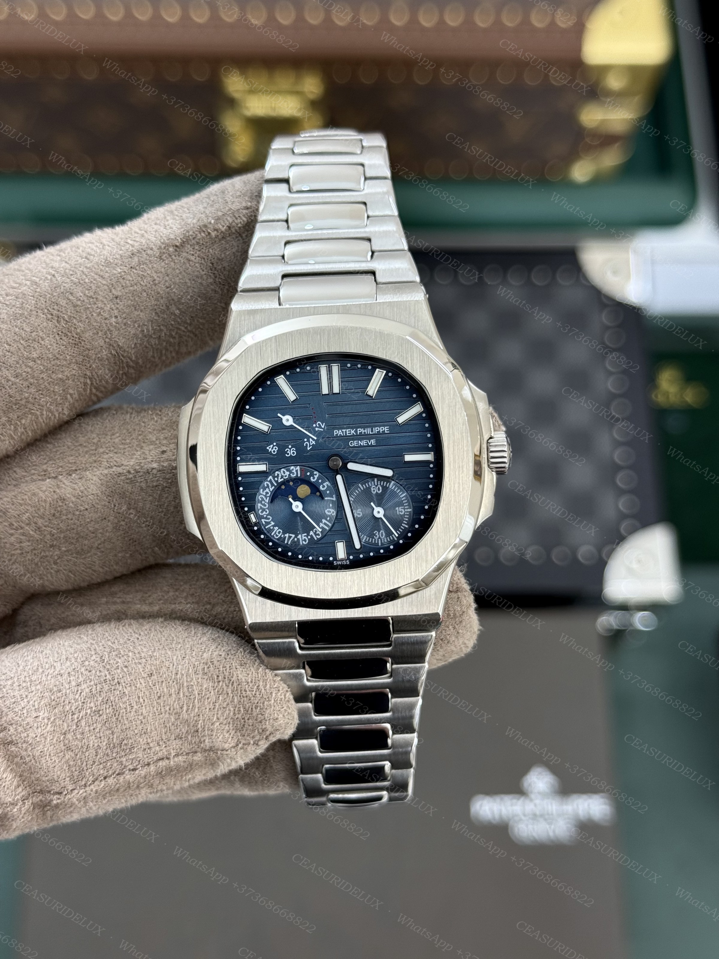 Patek Philippe Nautilus Background