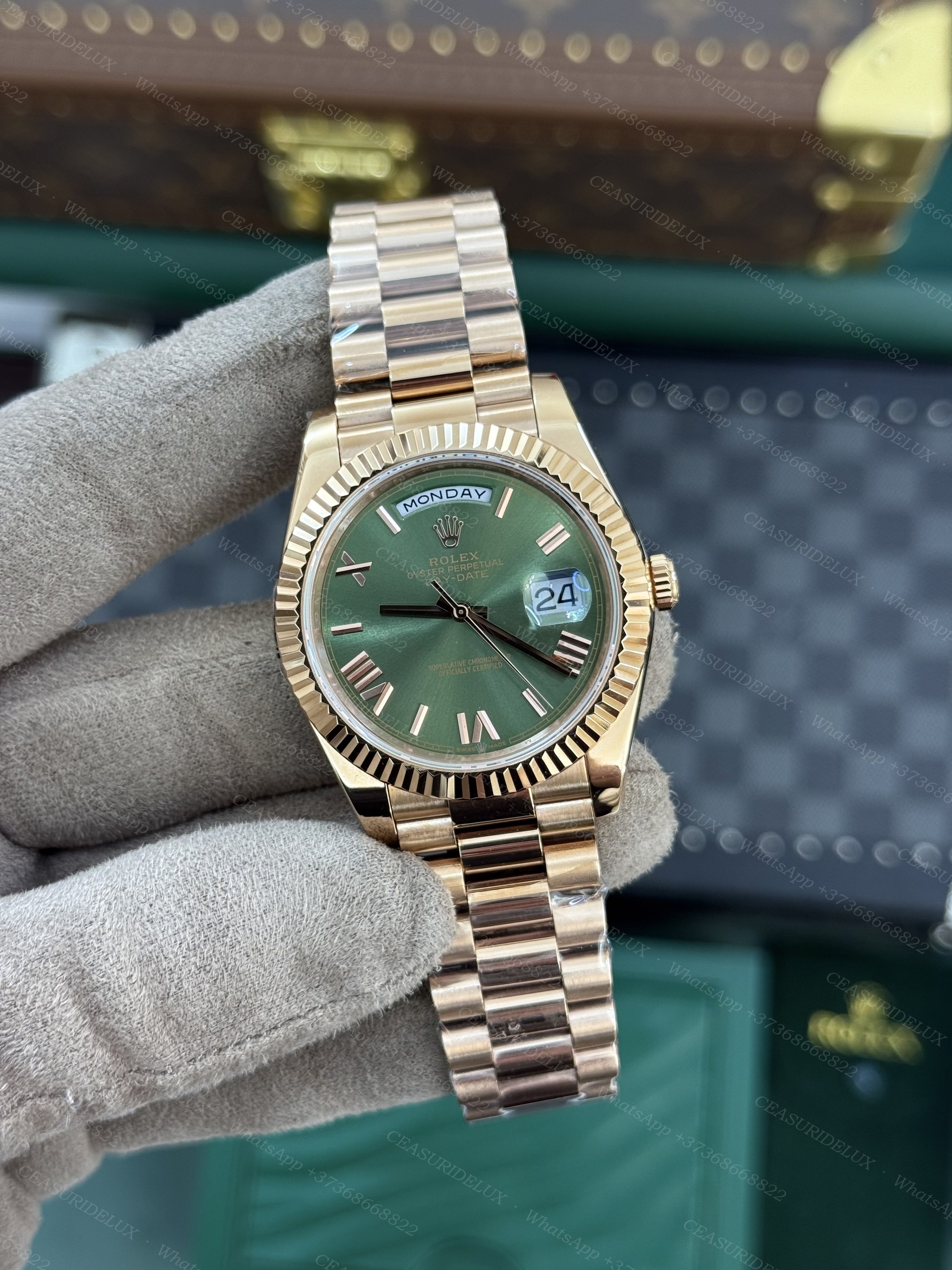 Rolex Day-Date 40 Background