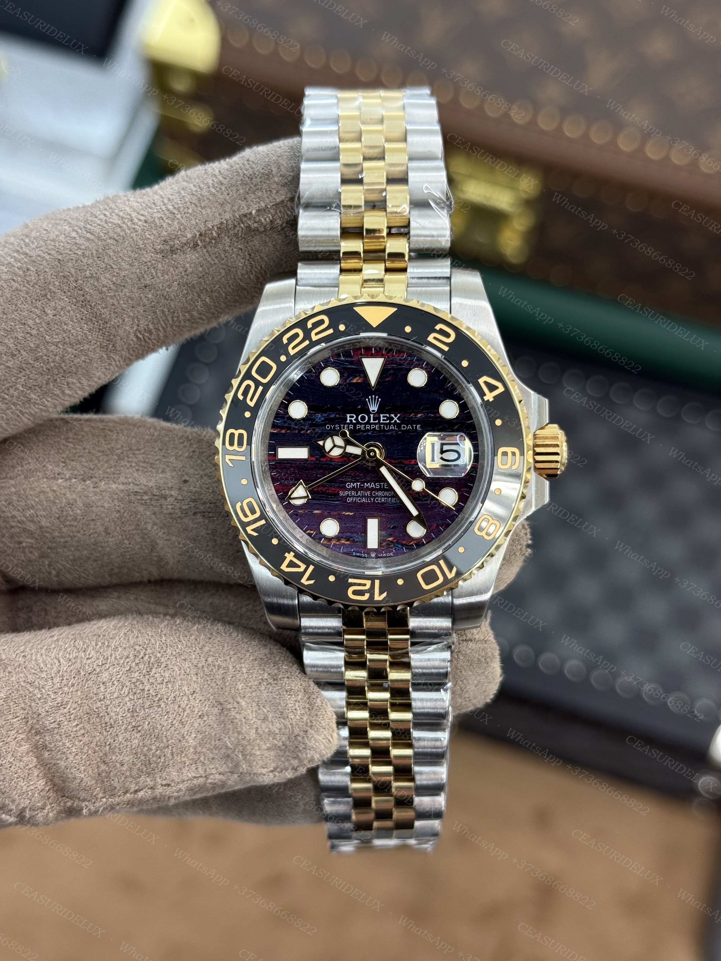 Rolex GMT-Master Background