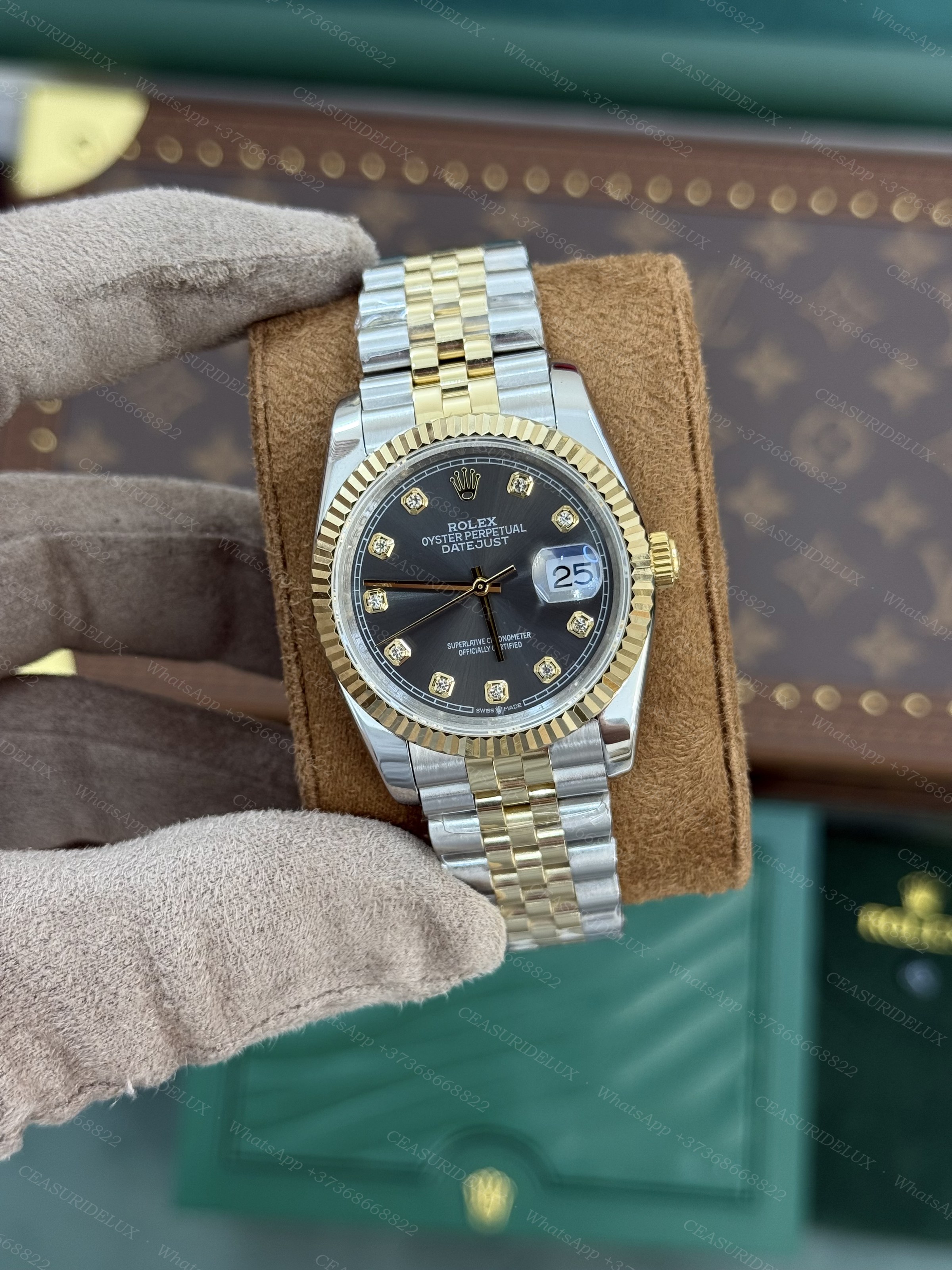 Rolex Date-Just 36 Background
