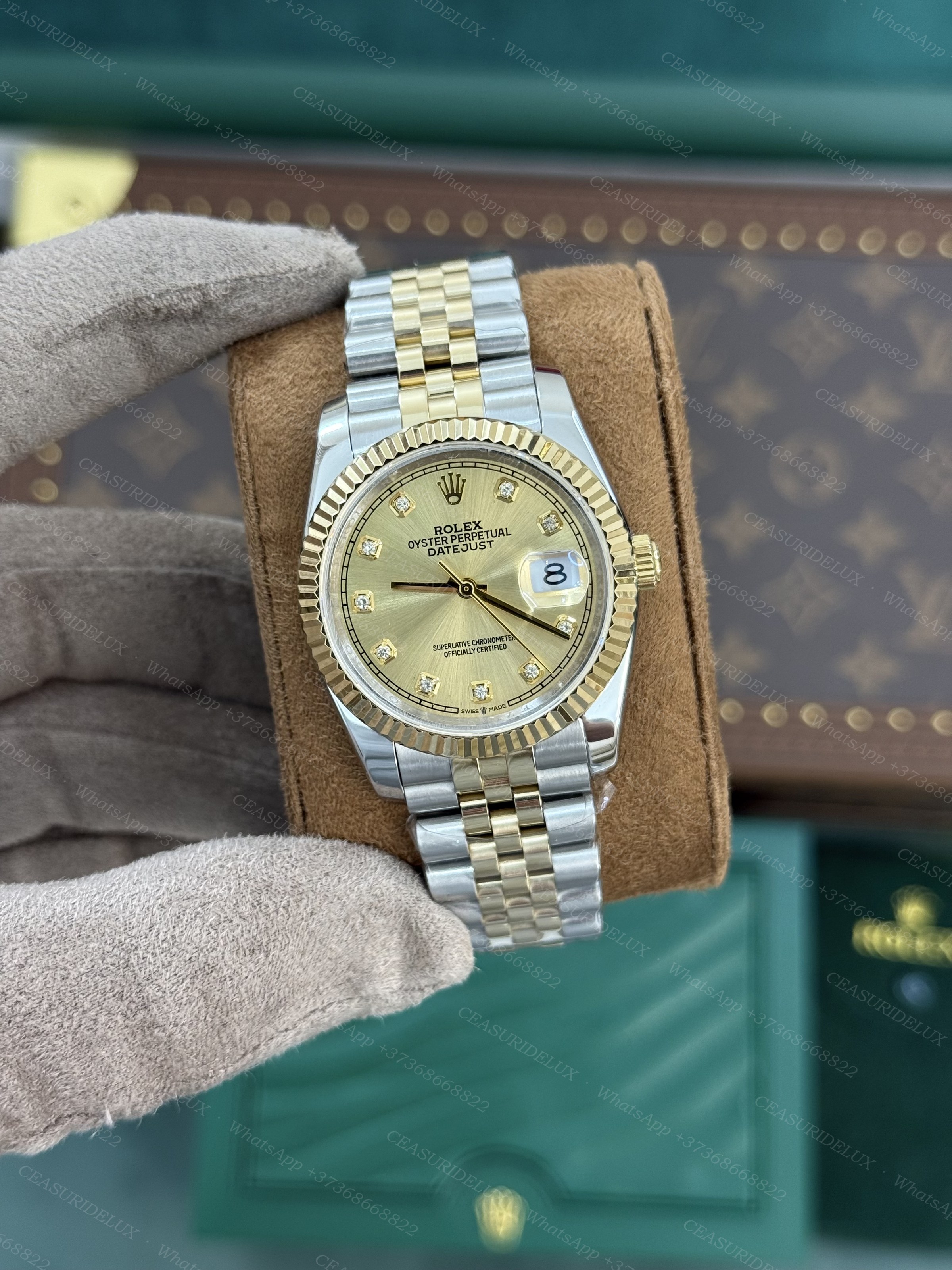 Rolex Date-Just 36 Background