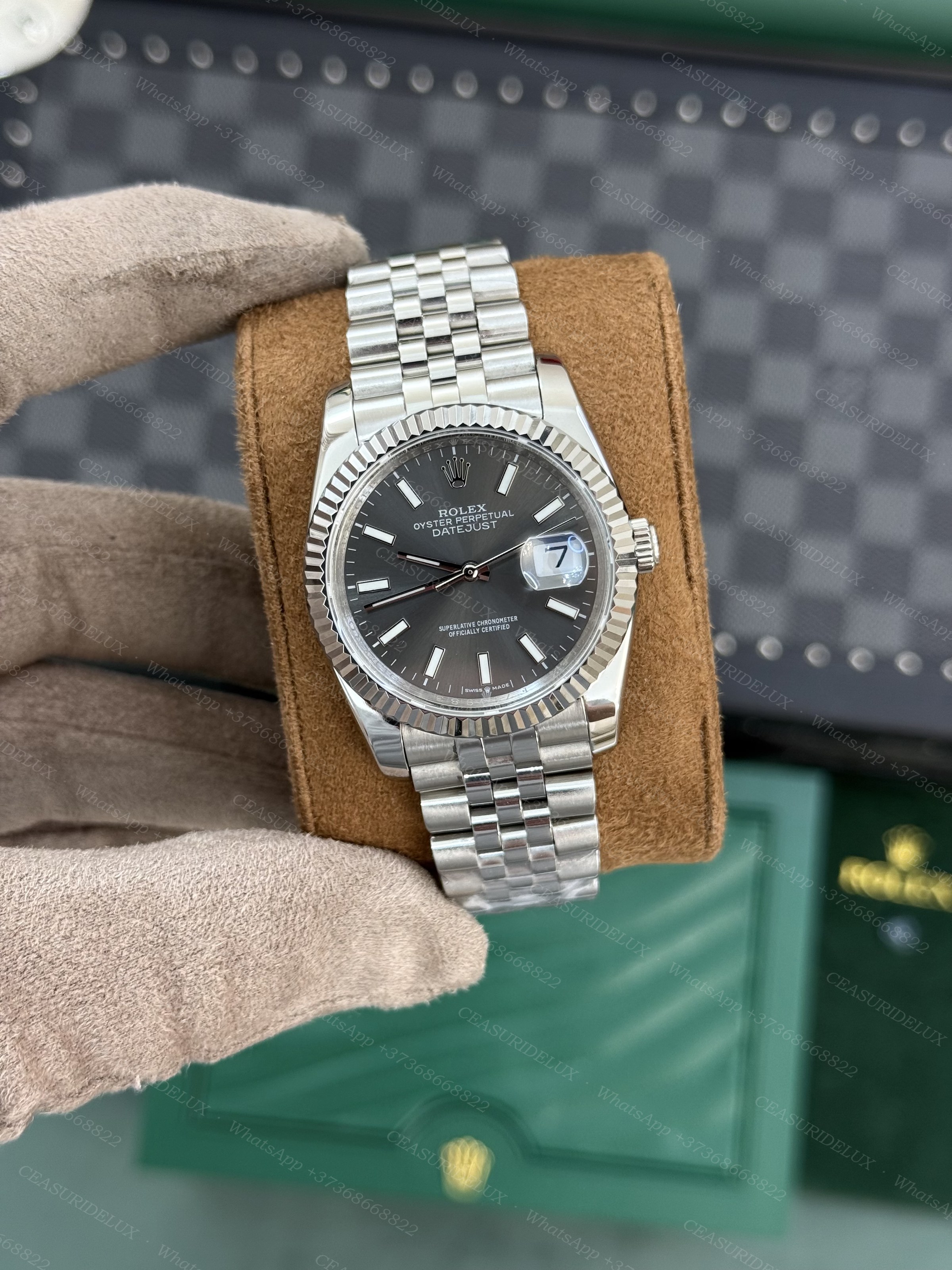 Rolex Date-Just 36 Background