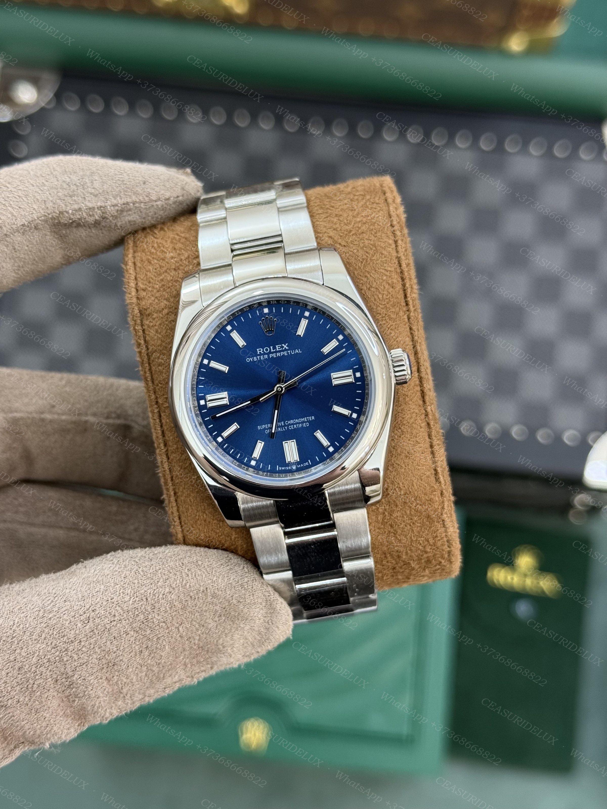 Rolex Date-Just 36 Background