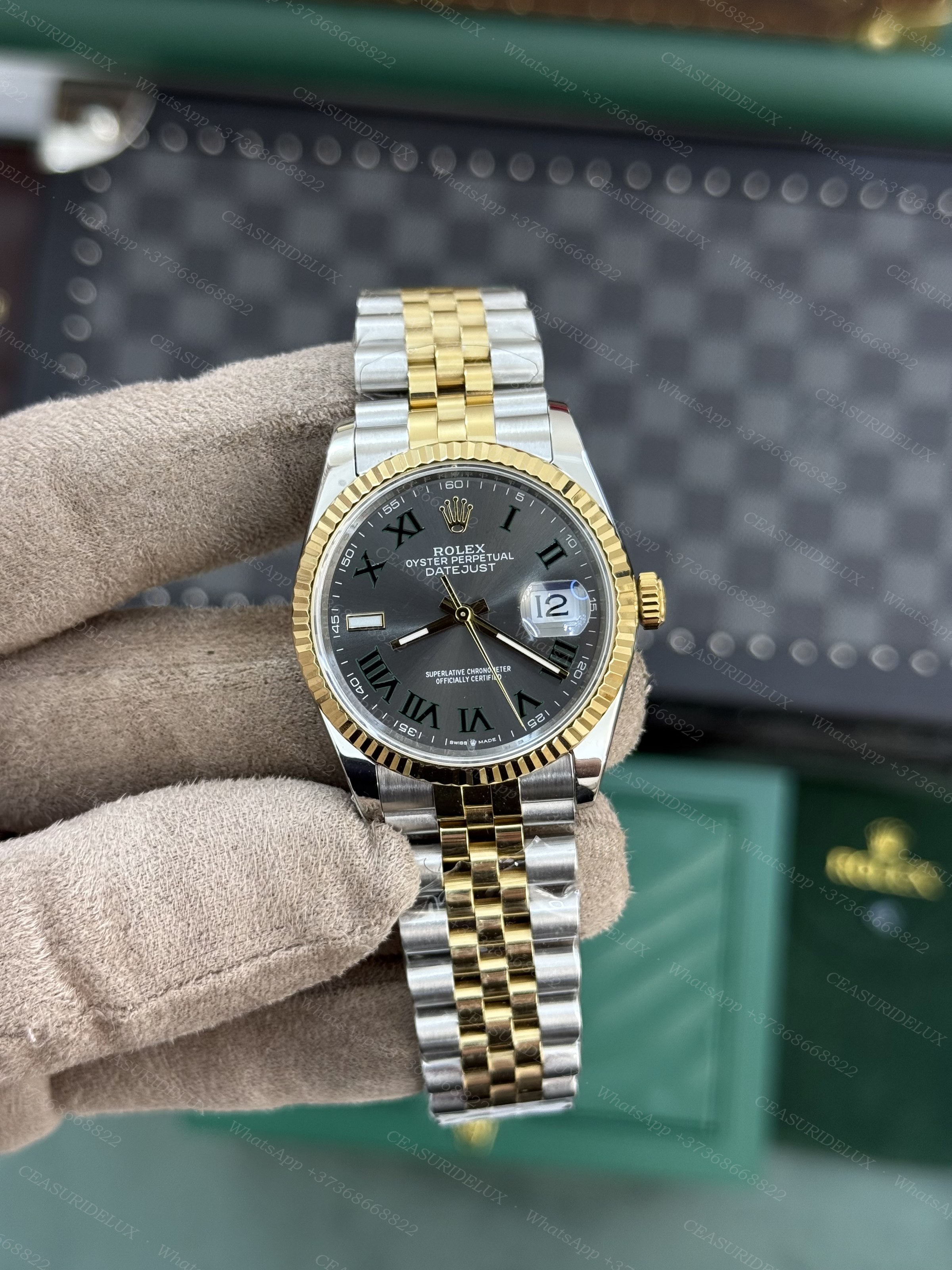 Rolex Date-Just 36 Background