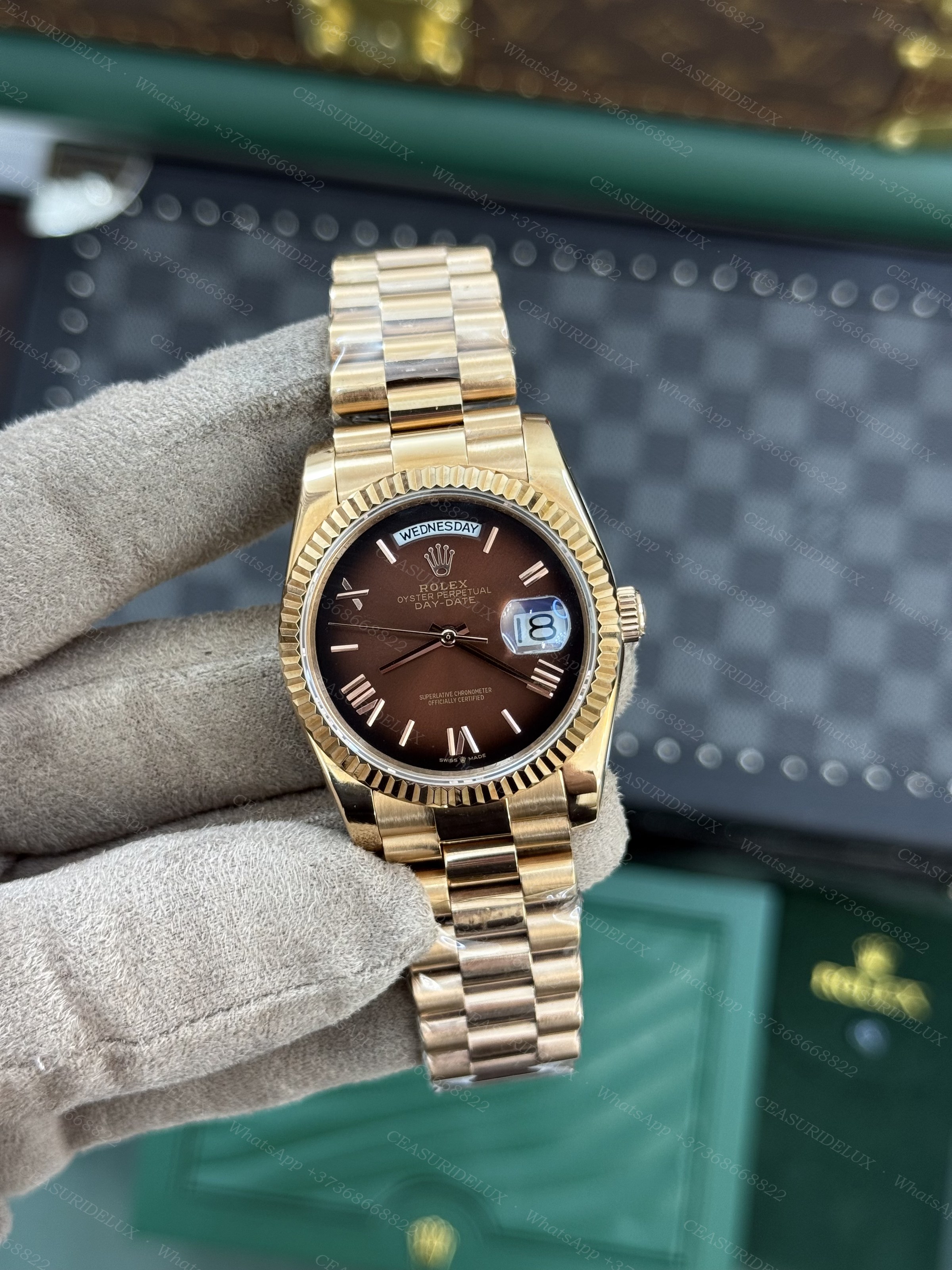 Rolex Date-Just 36 Background