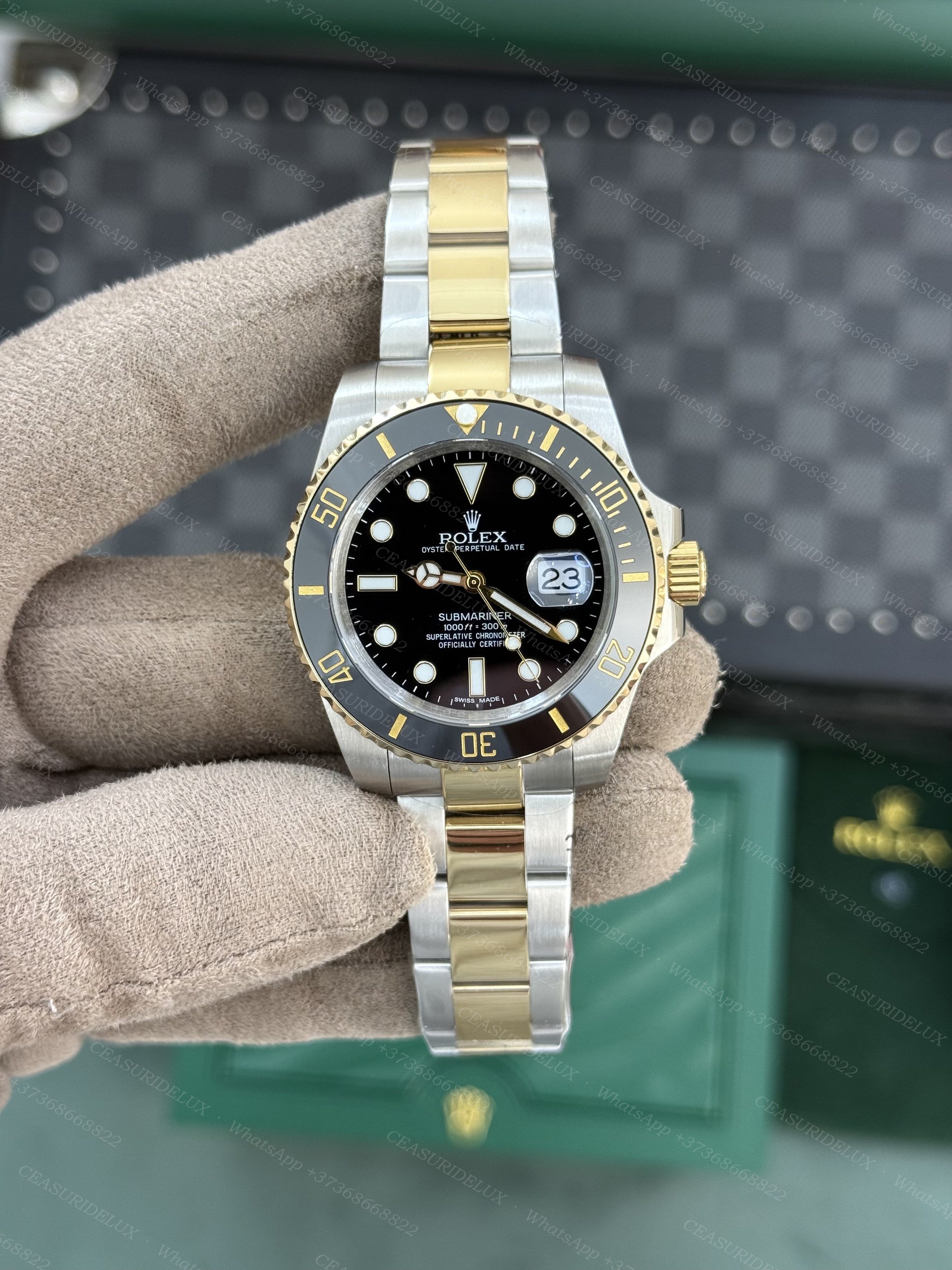 Rolex Submariner Background